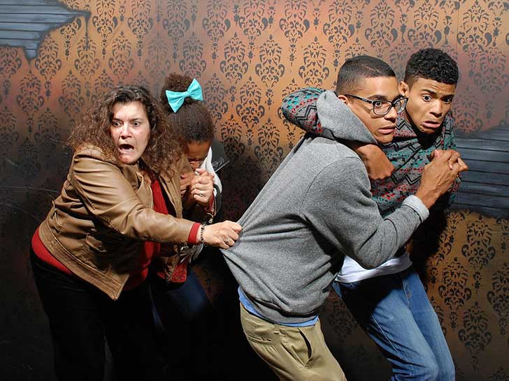 enhanced-buzz-wide-7197-1444322258-7