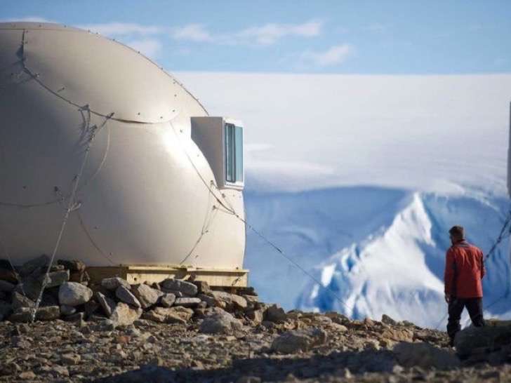 dc0e6317-8cdb-4b09-80a0-0fcad50068d6-2