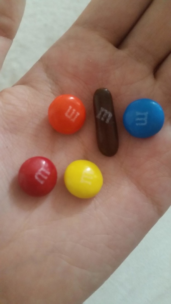 f8